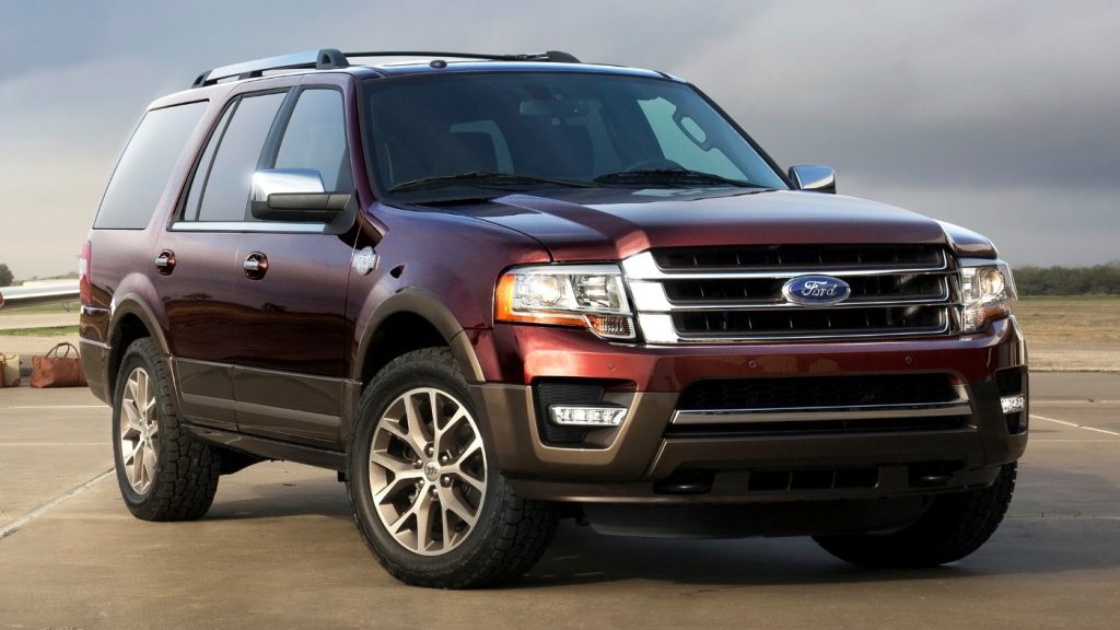 Front quarter view of the 2015 Ford Expedition
