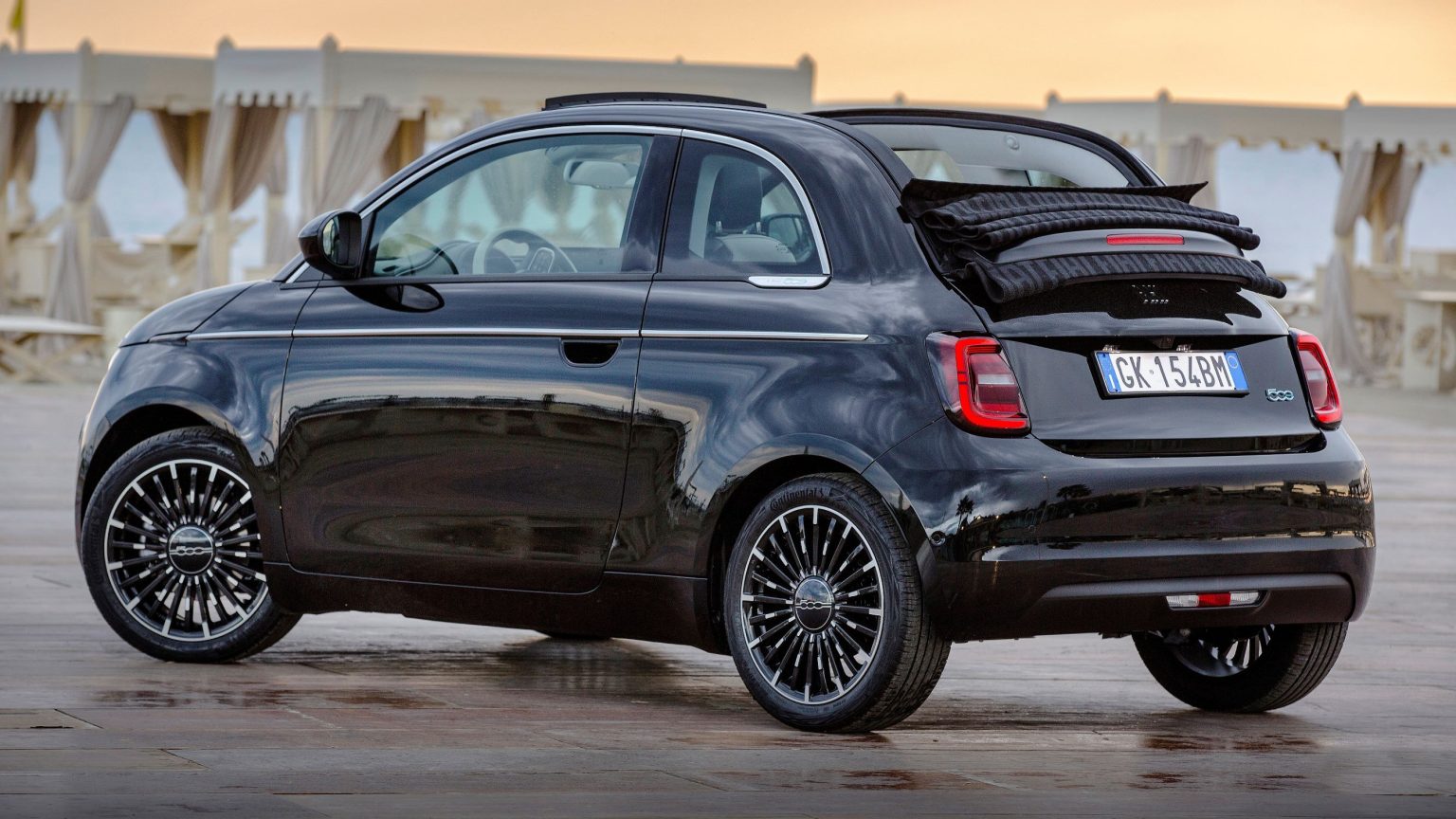 Best Small Electric Car 2023 AutomoBible