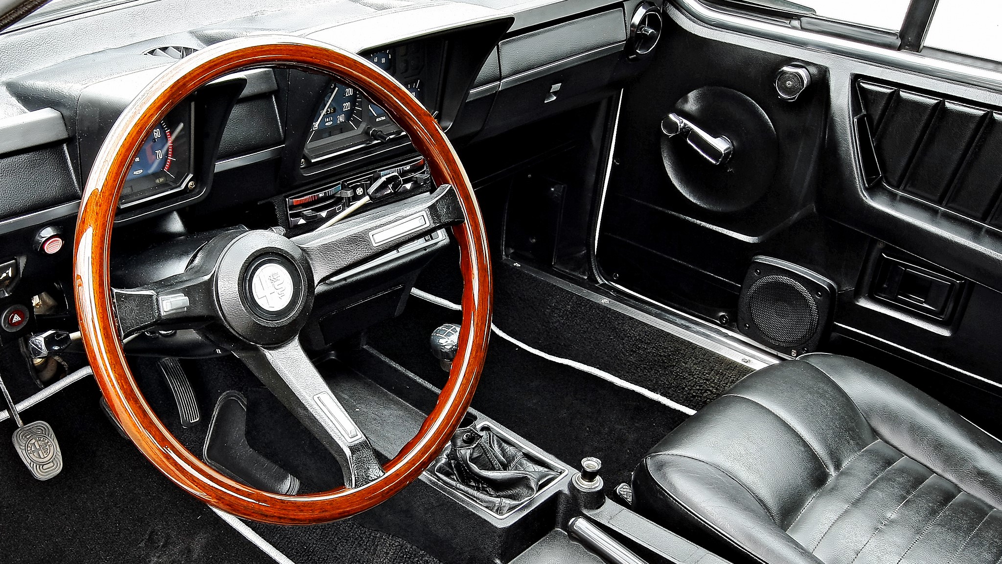 Best Aftermarket Steering Wheels 2022