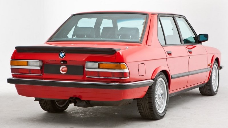 The 1986 BMW M5 is a typical sleeper car
