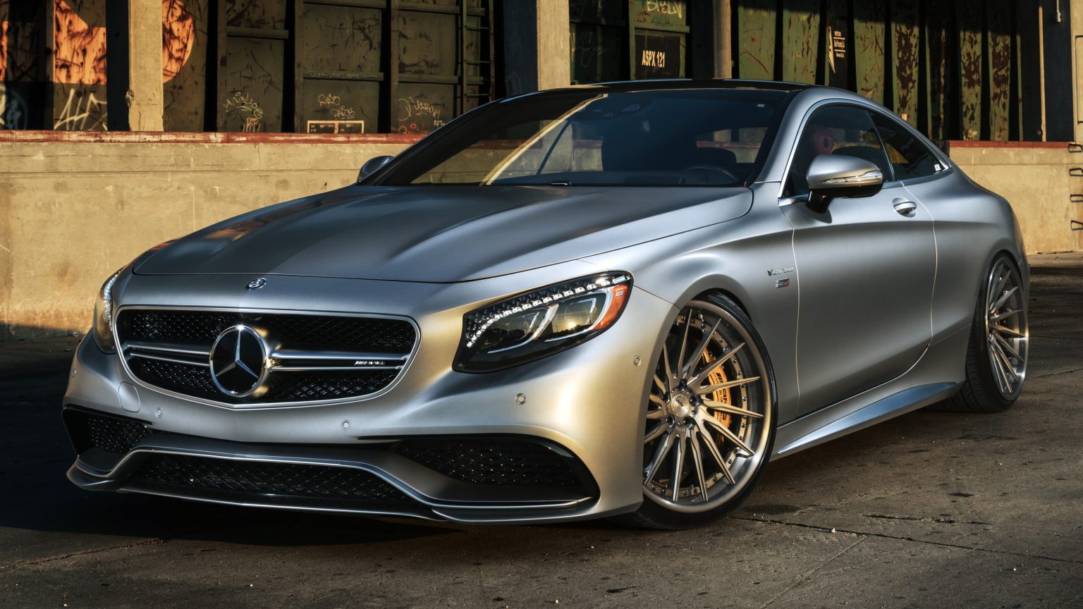 S63 AMG Coupe hre Wheels