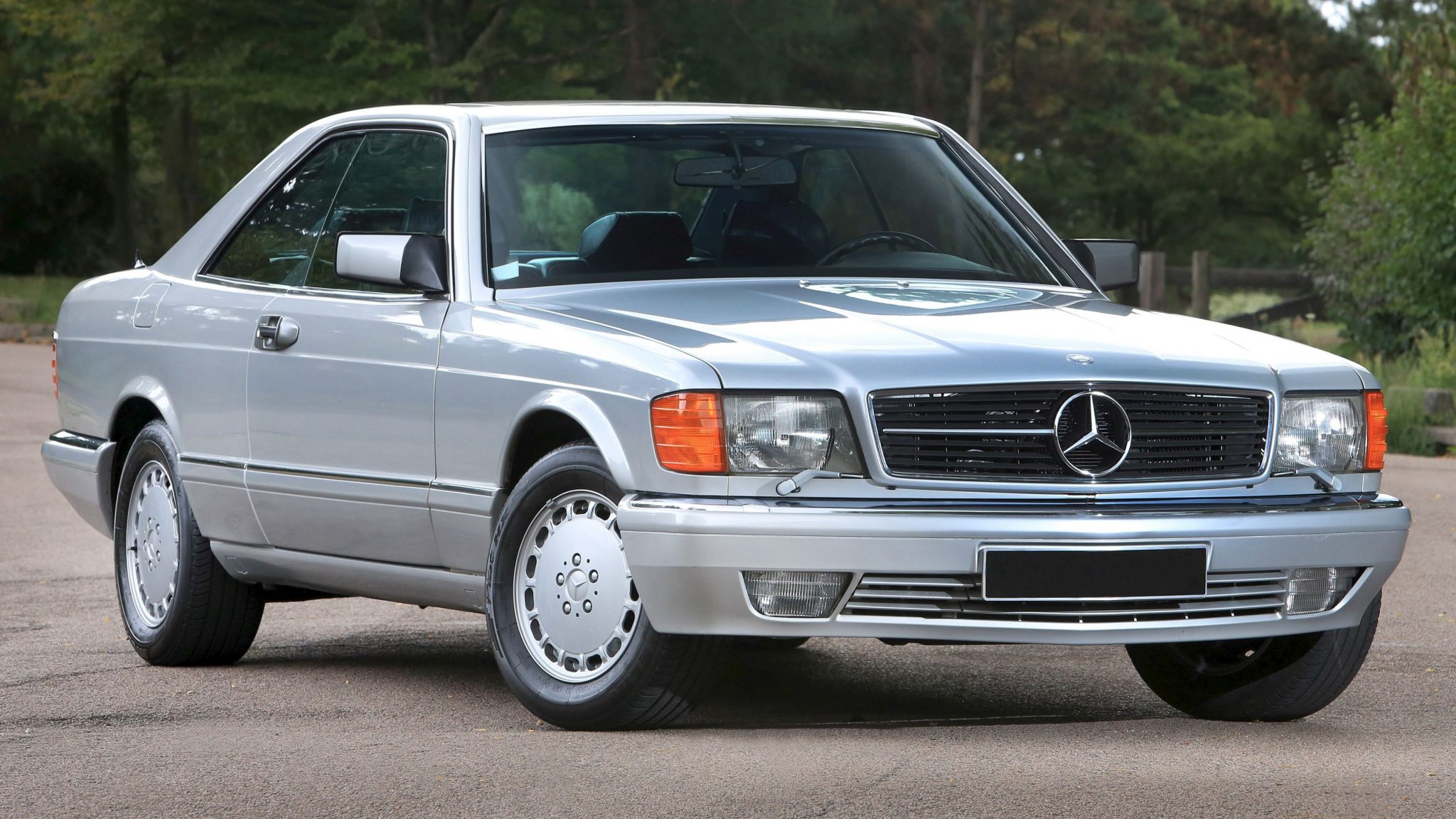 Mercedes Benz 560 sec