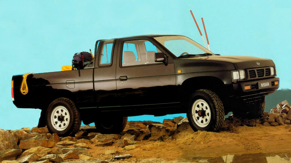 Older pickups and SUVs had part-time 4WD, where the driver manually engages the secondary axle as needed (source: WheelsAge)