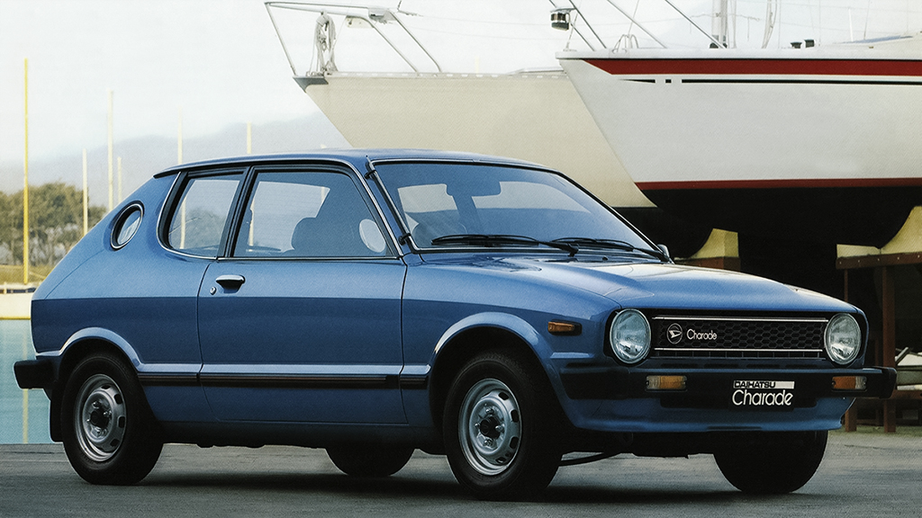 The 1978 Daihatsu Charade has circular opera windows (source: WheelsAge)