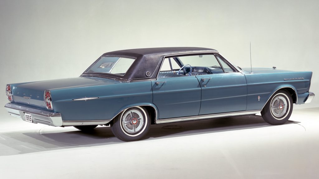The Ford Galaxie was the first luxury car made in Brazil and built a reputation for its minimal harshness (source: WheelsAge)