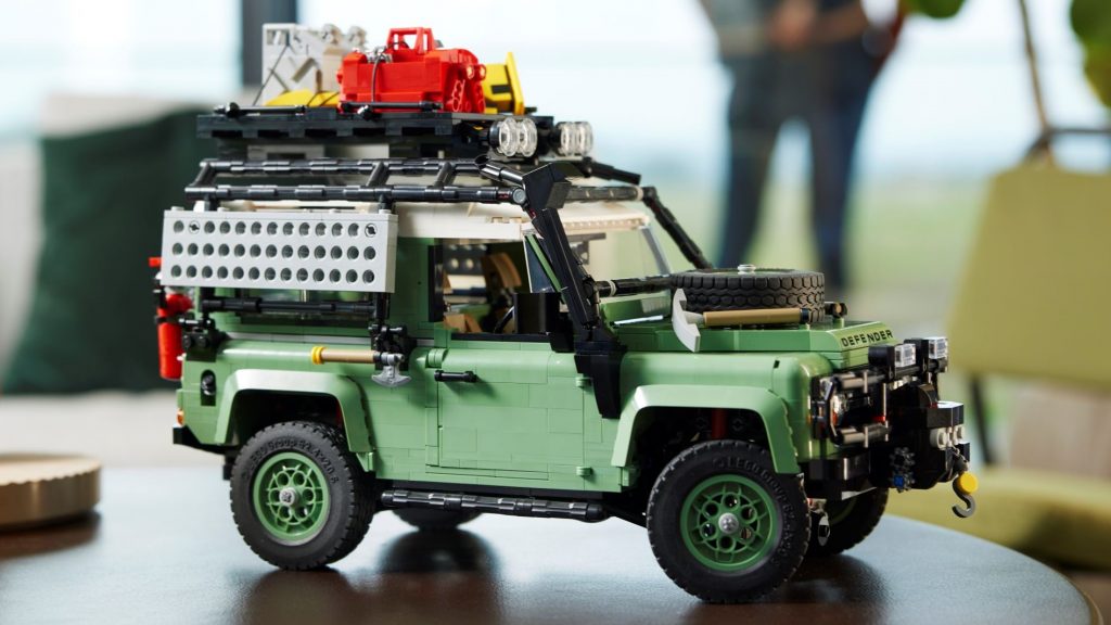 The Lego set features a working suspension which makes the car descend when you touch it