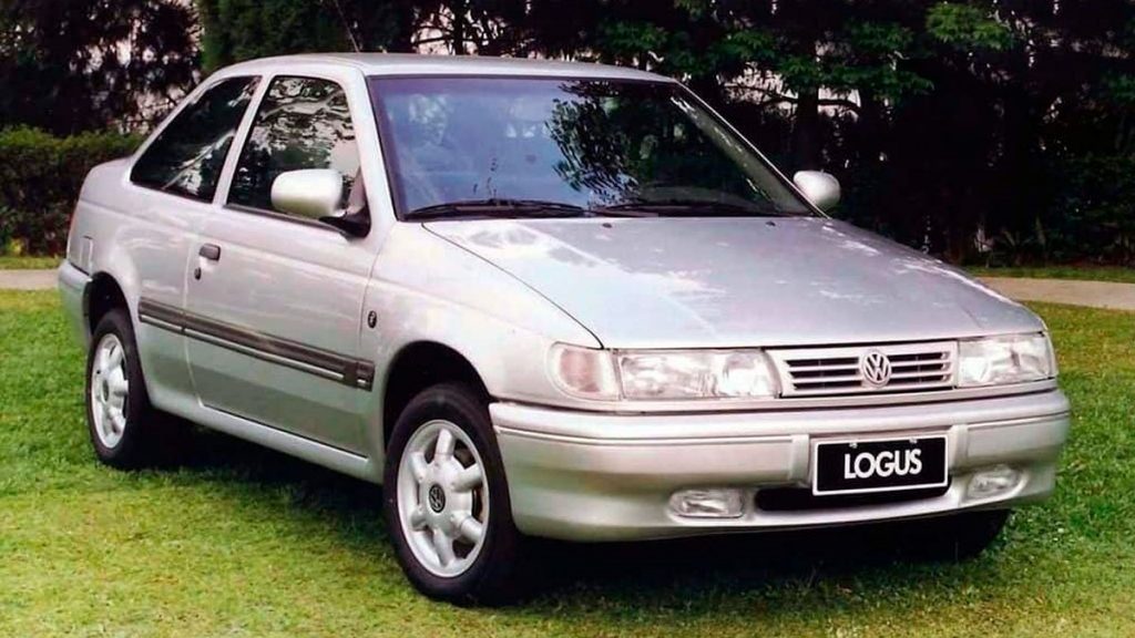 Front quarter view of the 1996 Volkswagen Logus Wolfsburg Edition