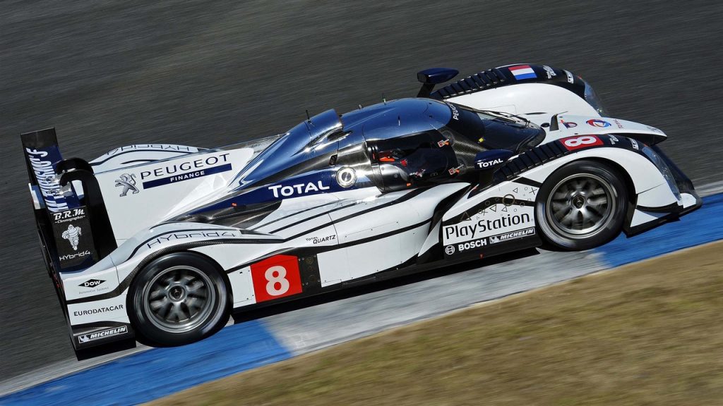 The Peugeot 908 in its 2011 version (source: WheelsAge)