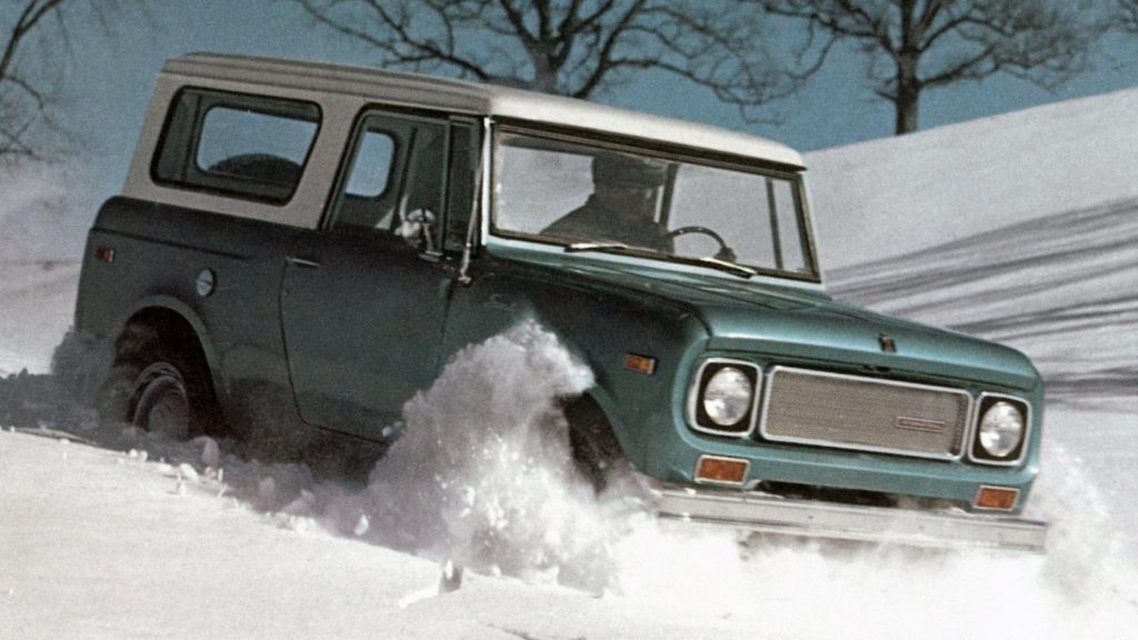 1970 International Harvester Scout drive through drifts of snow