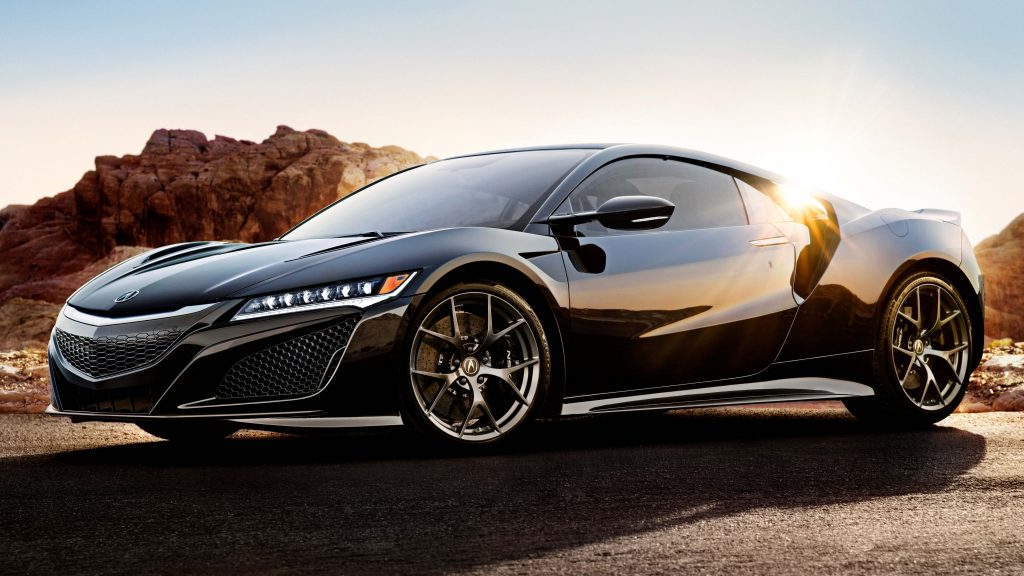 Front quarter view of the 2017 Acura NSX