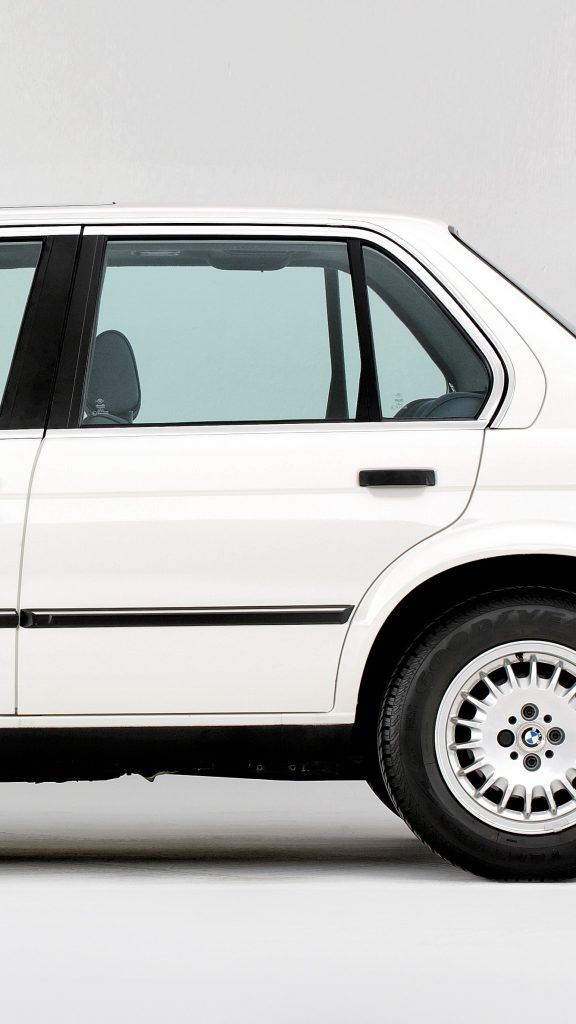 Rear door of the 1985 BMW 3 Series