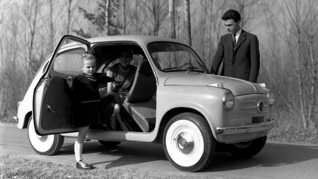 Front quarter view of the Fiat 600 with its passenger door open