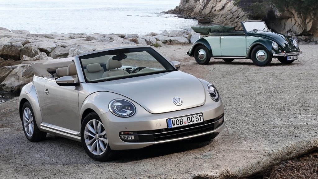 Volkswagen Beetle Cabriolet in its classic and modern editions