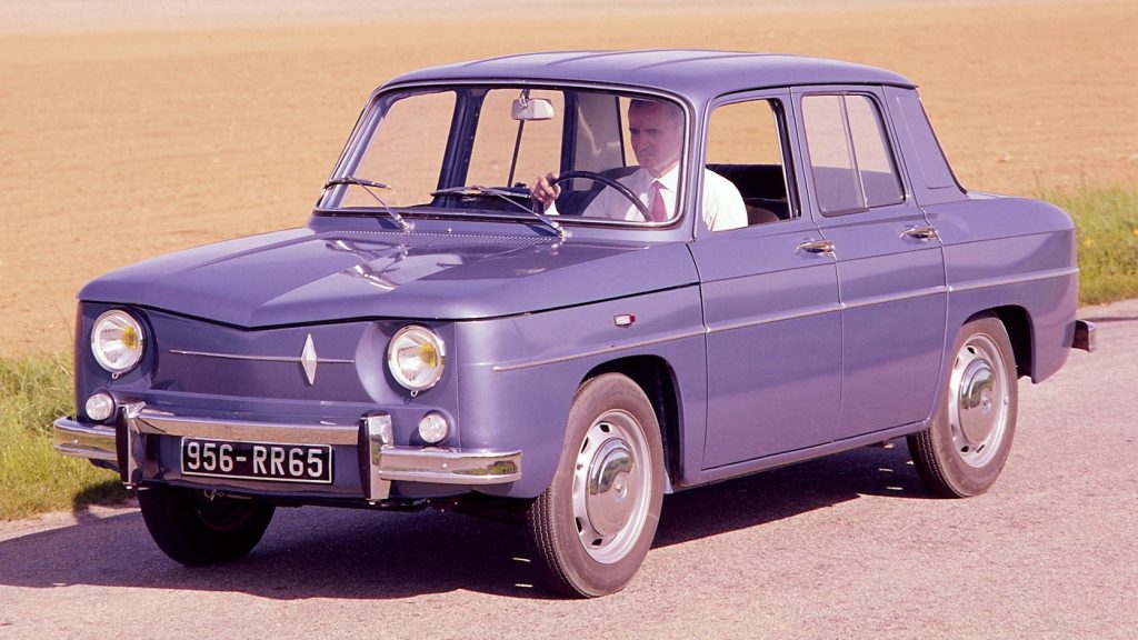 Front quarter view of the 1962 Renault 8 in blue