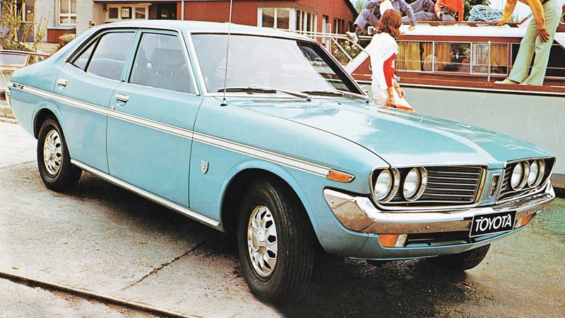 Front quarter view of the 1972 Toyota Corona in light blue